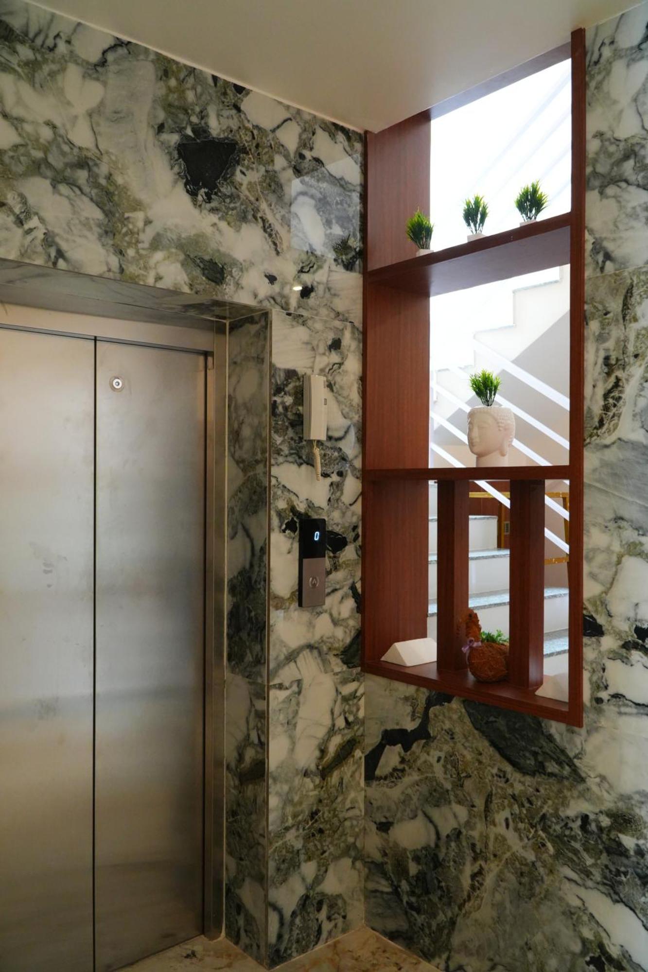 Uj Pallazzio - Business Class Luxury Hotel Tiruvannāmalai エクステリア 写真